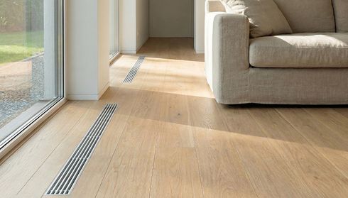Sleek floor vents