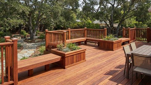 Redwood deck with seating and planters
